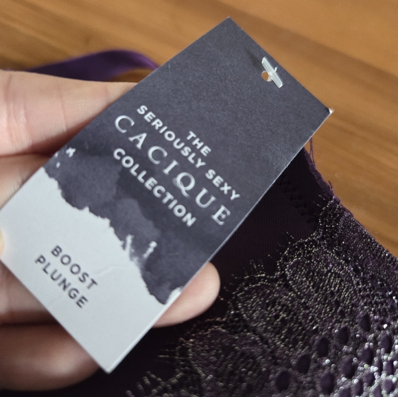 Front closure purple bra - Picture 7 of 15